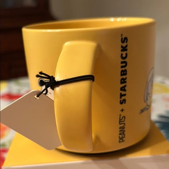 Starbucks Peanuts Snoopy 2025 Friendship Ceramic Coffee Tea Mug 14 oz NIB